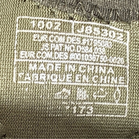 Merrell Womens Size 8 Eur 39 Sandals - Perfect for hiking, camping and water - Picture 8 of 11